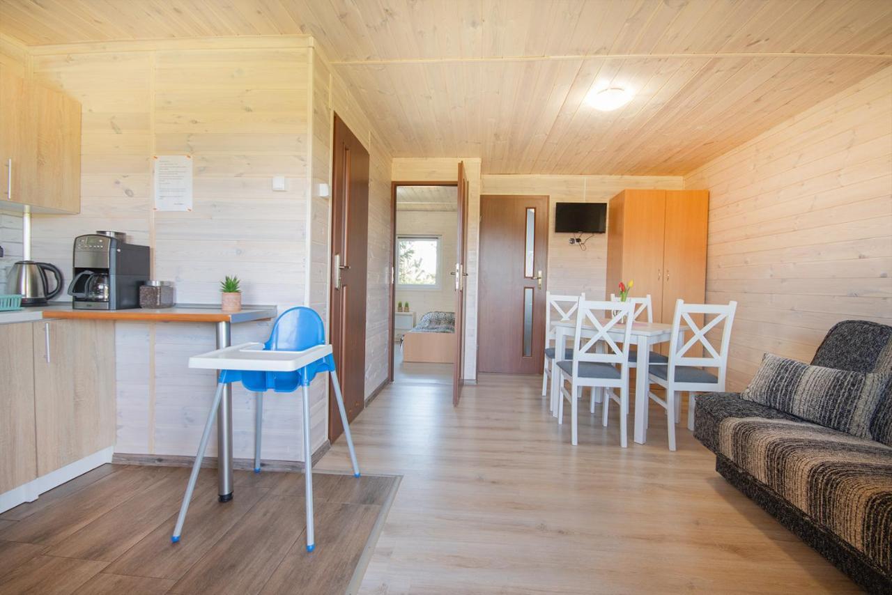 Przyjazna Osada - Domki I Apartamenty Ujście-Darłowskie Dış mekan fotoğraf